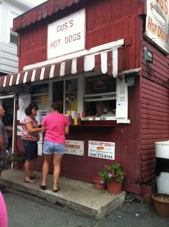 Gus`s Hotdogs